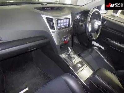 Subaru LEGACY B4