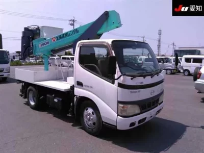 Hino DUTRO