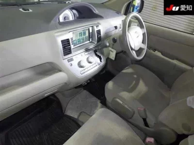 Toyota RAUM