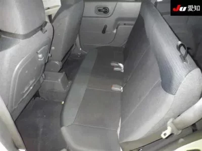 Mitsubishi LANCER VAN