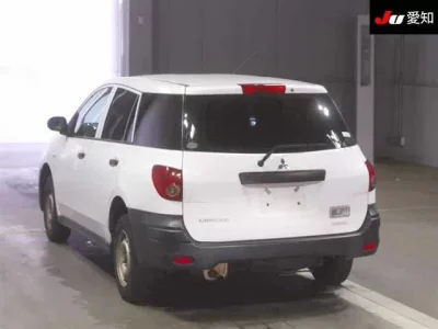 Mitsubishi LANCER VAN