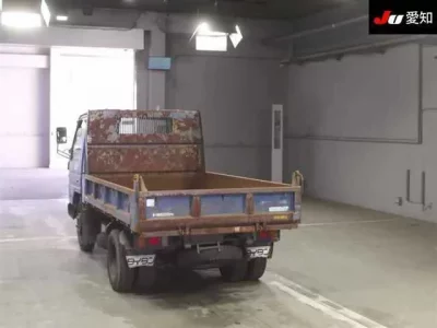 Mazda TITAN