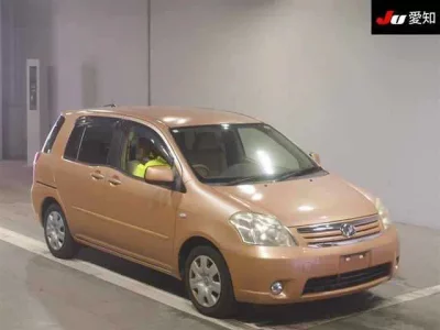 Toyota RAUM
