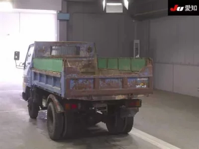 Mazda TITAN