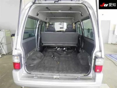 Nissan VANETTE VAN