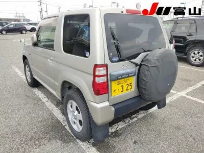 Mitsubishi PAJERO MINI