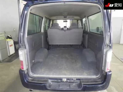 Nissan CARAVAN VAN