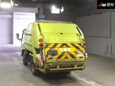 Isuzu ELF