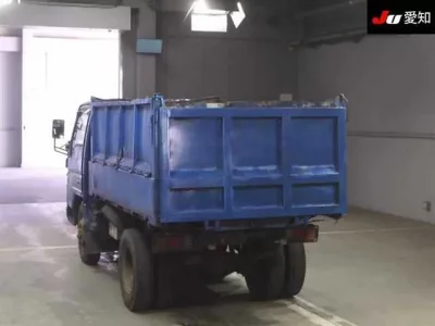 Mazda TITAN