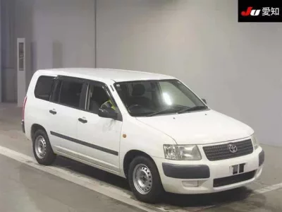 Toyota SUCCEED