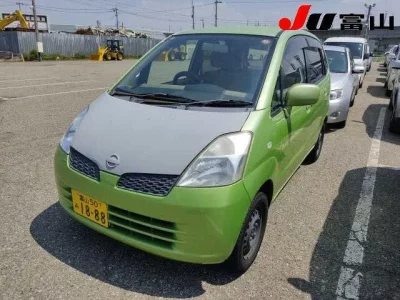 Nissan MOCO