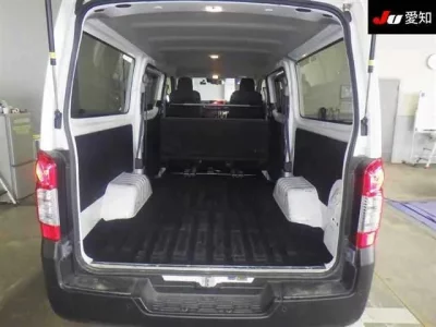 Nissan CARAVAN VAN