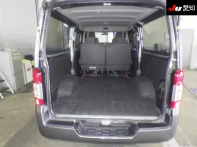 Nissan CARAVAN VAN