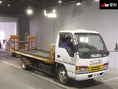 Isuzu ELF