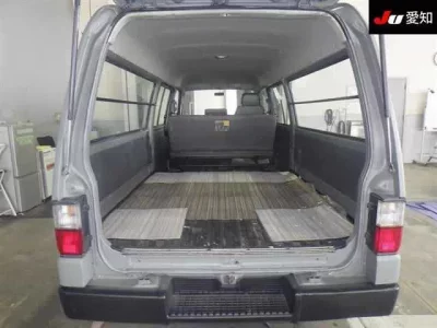 Mitsubishi DELICA
