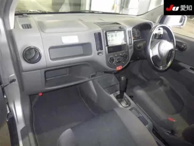 Nissan AD
