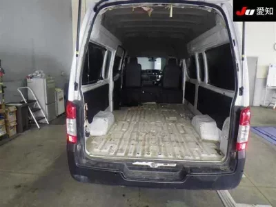 Nissan CARAVAN VAN