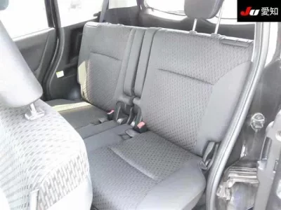 Mitsubishi DELICA D2
