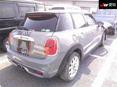 BMW MINI