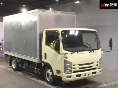 Isuzu ELF