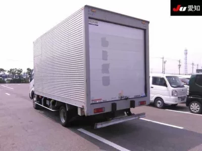 Hino TRUCK