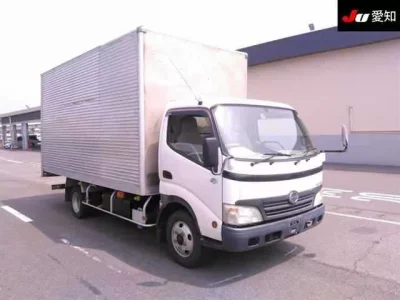 Hino TRUCK