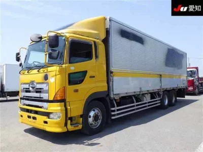 Hino TRUCK