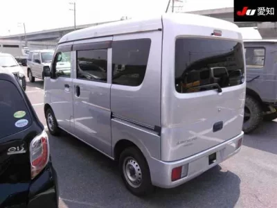 Mitsubishi MINICAB VAN