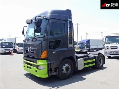Hino TRUCK