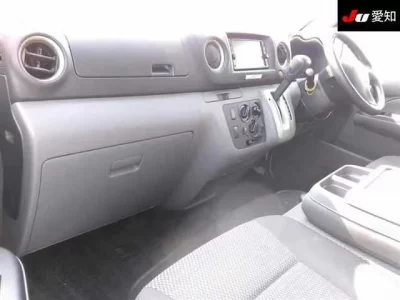 Nissan CARAVAN VAN