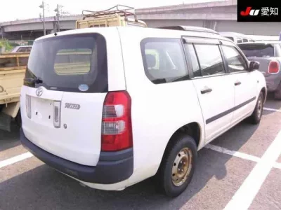 Toyota SUCCEED