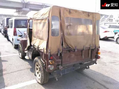 Mitsubishi JEEP
