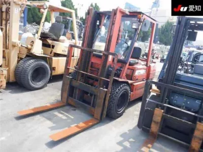 KOMATSU FORKLIFT