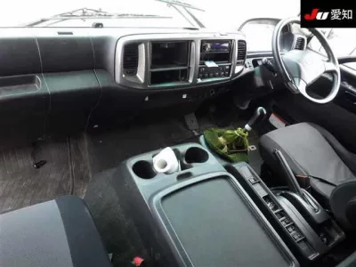 Hino TRUCK
