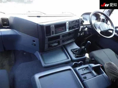 Hino TRUCK