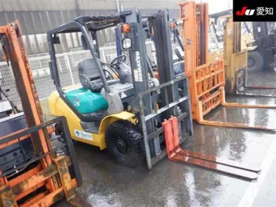 KOMATSU FORKLIFT