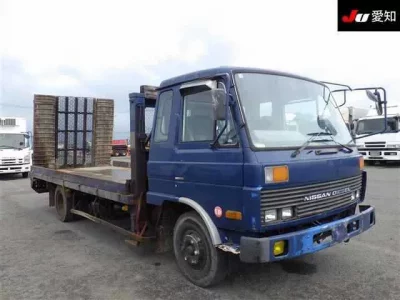 Nissan UD SERIES