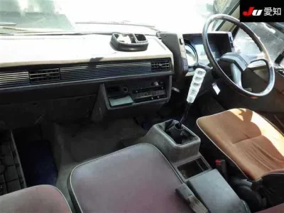Mitsubishi FUSO FIGHTER