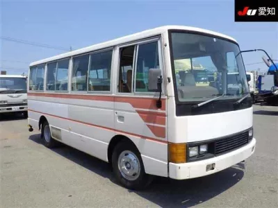 Nissan BUS
