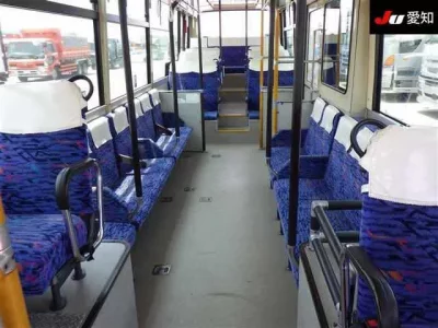Mitsubishi BUS