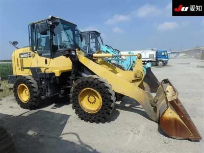 KOMATSU WHEELLOADER