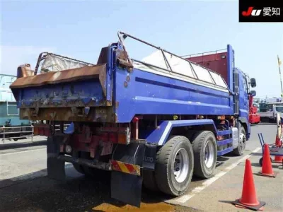 Hino PROFIA