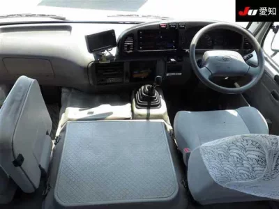 Toyota COASTER