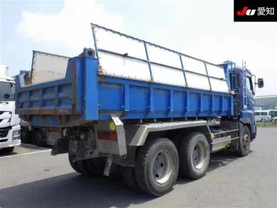 Hino TRUCK