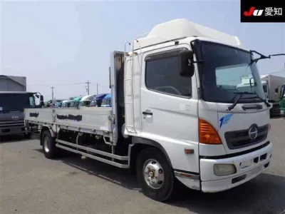 Hino TRUCK