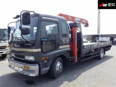 Isuzu TRUCK