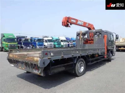 Isuzu TRUCK