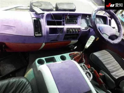 Mitsubishi FUSO FIGHTER