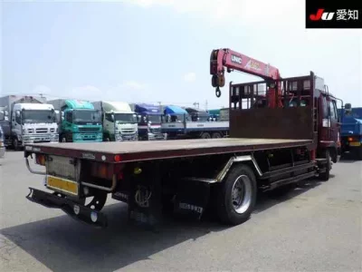 Nissan TRUCK