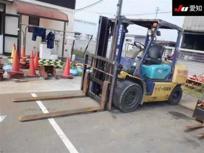 KOMATSU FORKLIFT
